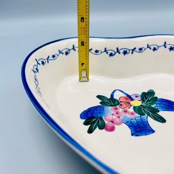 Vintage Heart Shaped Stoneware Dish With Floral Bouquet Design - Picture 7 of 7